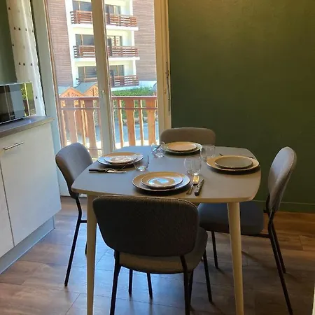 Apartment Plambramois *